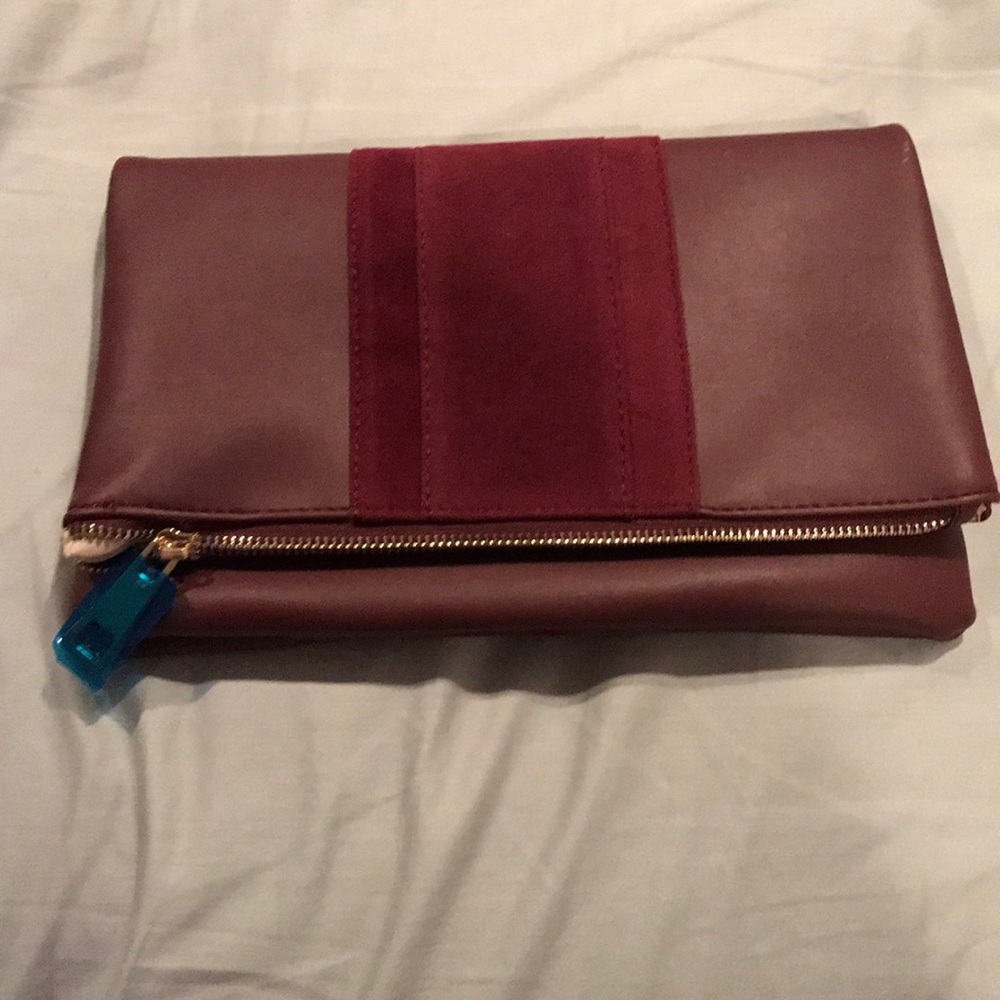 Red clutch